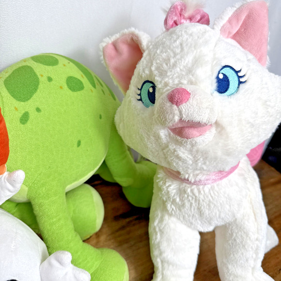 Stuffed Animal Plush Lot Disney Spiderman Pokemon Pinocchio Aristocats EUC Large - Picture 2 of 16